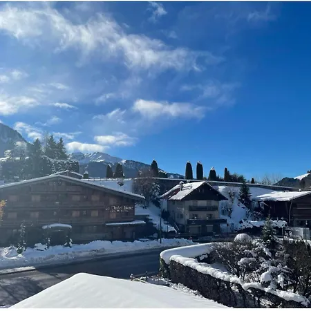 Authentic & Parking *