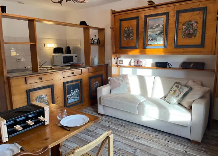 Authentic & Parking *