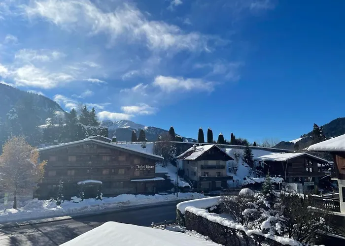 Authentic & Parking *